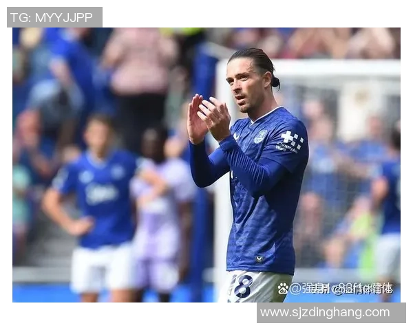 英超精彩对决那不勒斯与多特蒙德战成平局引发全场热烈反响 英超精彩对决那不勒斯与多特蒙德战成平局引发全场热烈反响