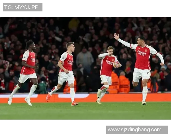 英超激战阿森纳逆转多特蒙德神奇扑救点燃全场激情