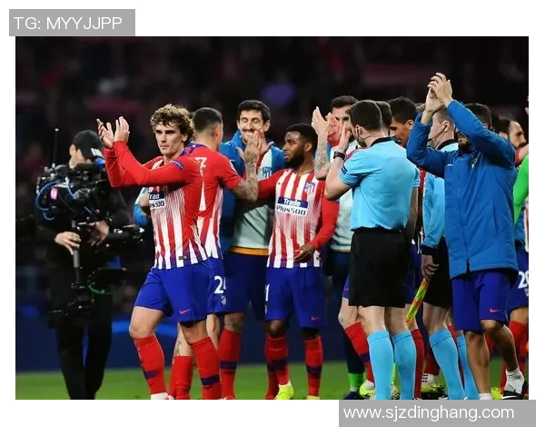 欧联杯精彩对决曼城大胜巴萨点球大战引发全场狂欢