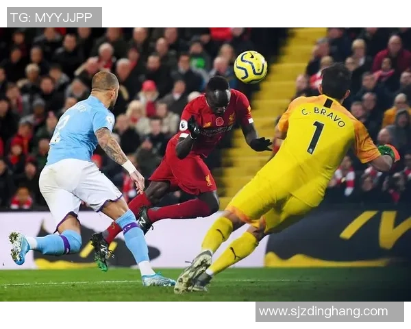 英超热战：利物浦狂胜多特蒙德乌龙球成比赛转折点数据分析引人关注