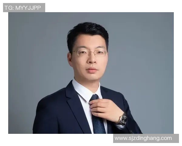 黄芳专访:从青涩球员到篮球教练的成长之路与心路历程回顾 黄芳专访:从青涩球员到篮球教练的成长之路与心路历程回顾