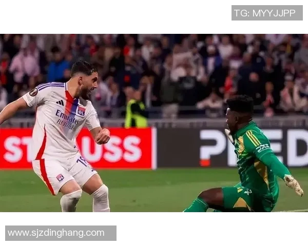 中超精彩对决那不勒斯逆转战胜曼联全场沸腾瞬间回顾