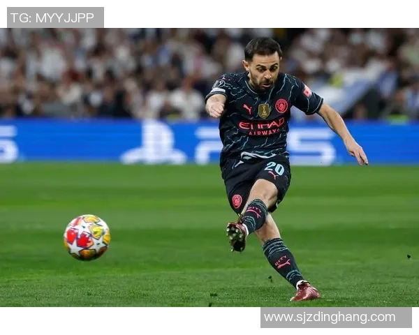 德甲焦点战：皇马惊险逆转曼城全场沸腾战术解析尽在其中