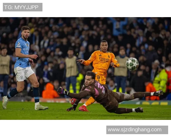 欧联杯激战皇马点球大战3-0战胜本菲卡全场沸腾瞬间回顾