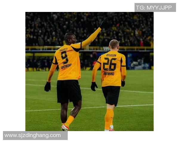 欧冠激战:里昂狂胜莱比锡五球大捷帽子戏法点燃全场热情 欧冠激战:里昂狂胜莱比锡五球大捷帽子戏法点燃全场热情